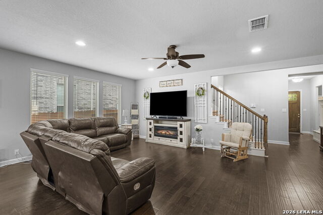 1526 Balcones Fault Property Photo 16