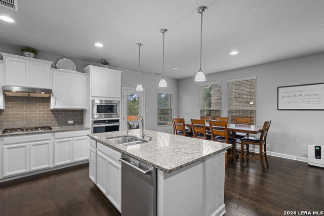 1526 Balcones Fault Property Photo 18