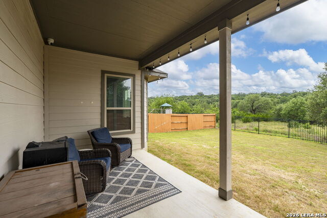 1526 Balcones Fault Property Photo 31