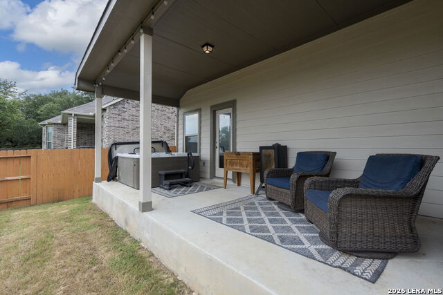 1526 Balcones Fault Property Photo 33