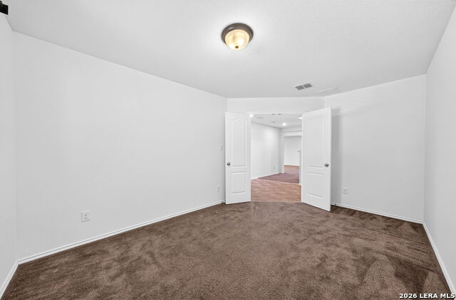 1407 Blue Jay Ct Property Photo 7