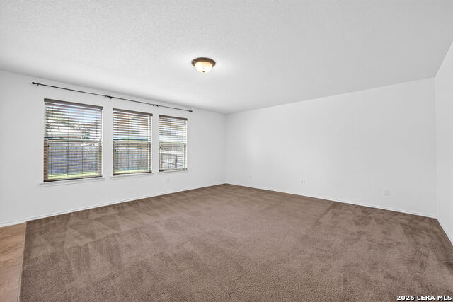 1407 Blue Jay Ct Property Photo 8