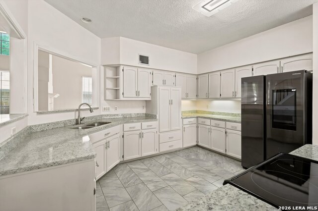 8814 Lost Woods Property Photo 10