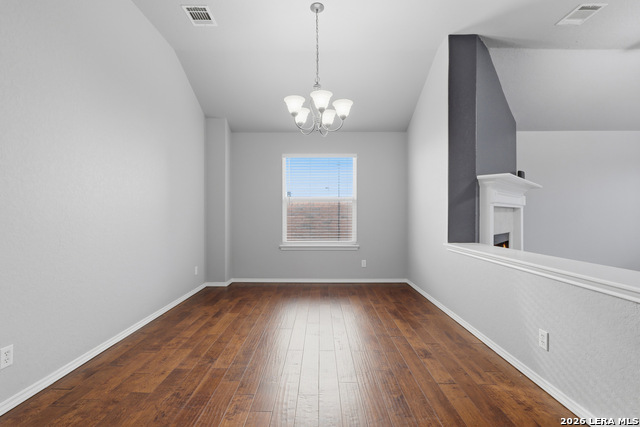 21207 Encino Ash Property Photo 7