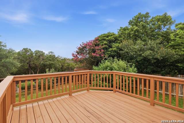 21207 Encino Ash Property Photo 24