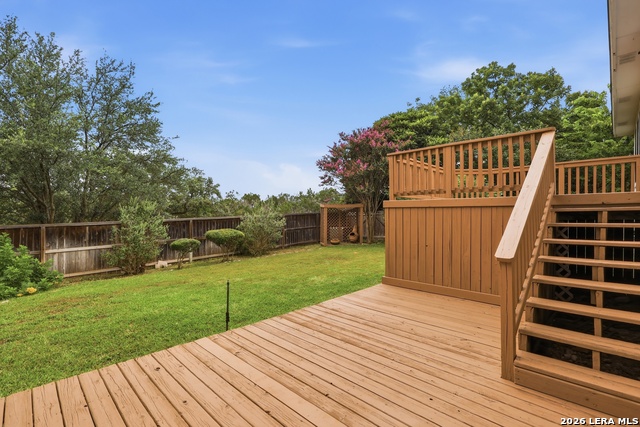 21207 Encino Ash Property Photo 26
