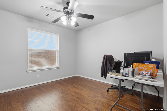 21207 Encino Ash Property Photo 38