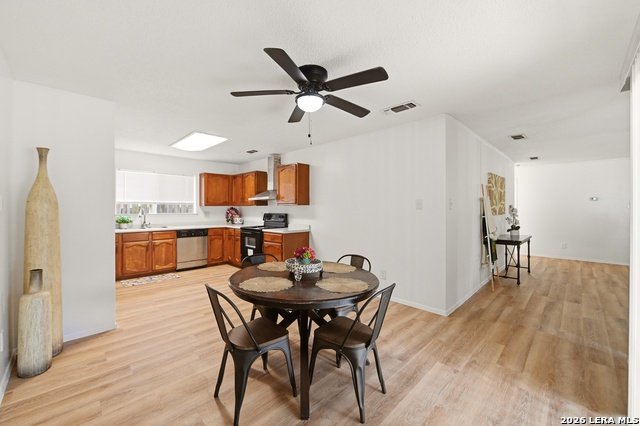 7702 Pipers Swan Property Photo 8