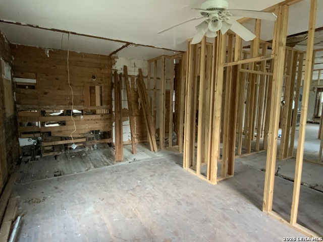 341&343 Avondale Ave Property Photo 34
