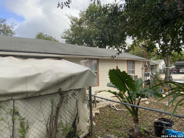 341&343 Avondale Ave Property Photo 39