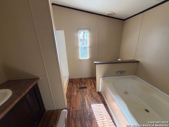 35 N Creek Loop Property Photo 2