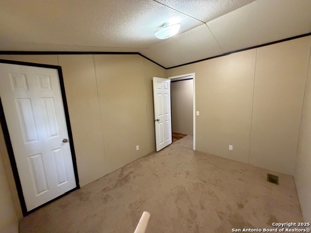 35 N Creek Loop Property Photo 4