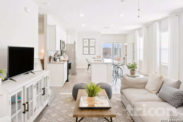 14610 Maple Ter Property Photo 2