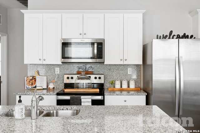14610 Maple Ter Property Photo 6