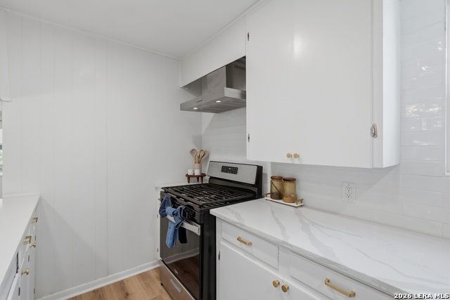 414 Clower Property Photo 10