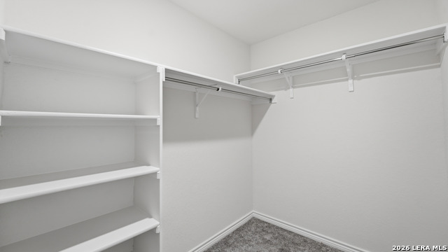 7826 Kingfisher Lndg Property Photo 6