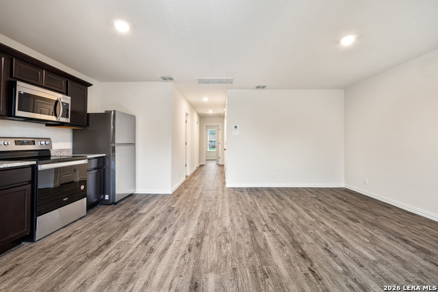 1143 Magnolia Property Photo 3
