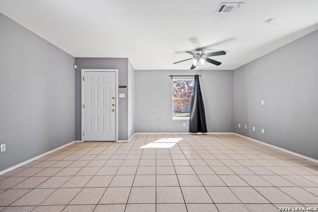 9226 Emerald Port Dr Property Photo 6
