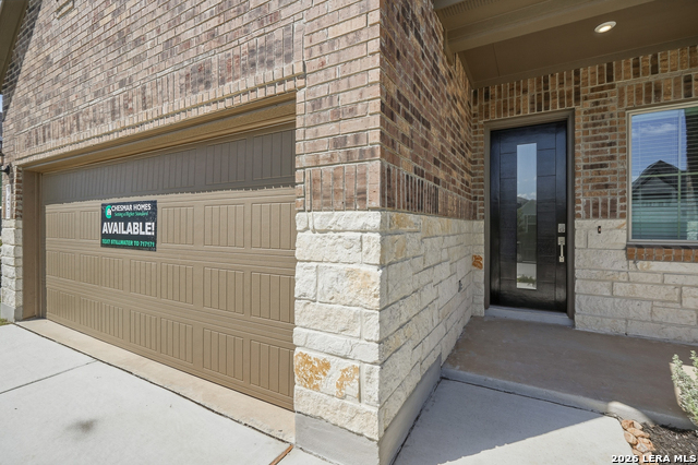 9421 Mattock Property Photo 4