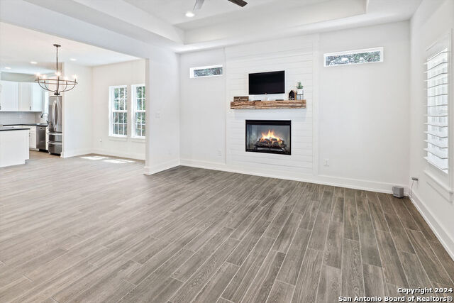 1125 Cedar Grove Trl Property Photo 4