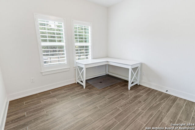 1125 Cedar Grove Trl Property Photo 5
