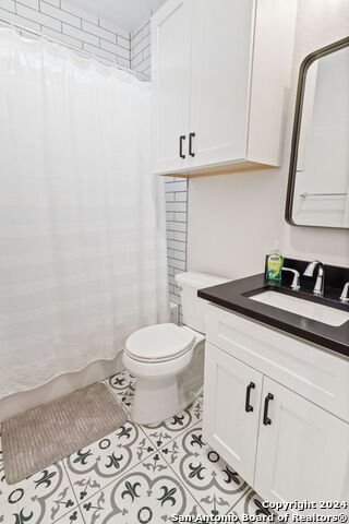 1125 Cedar Grove Trl Property Photo 6