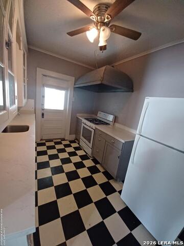 214 Funston Pl Property Photo 16