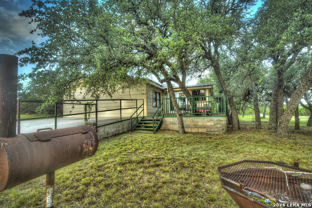 4490 W State Loop 291 Property Photo 3