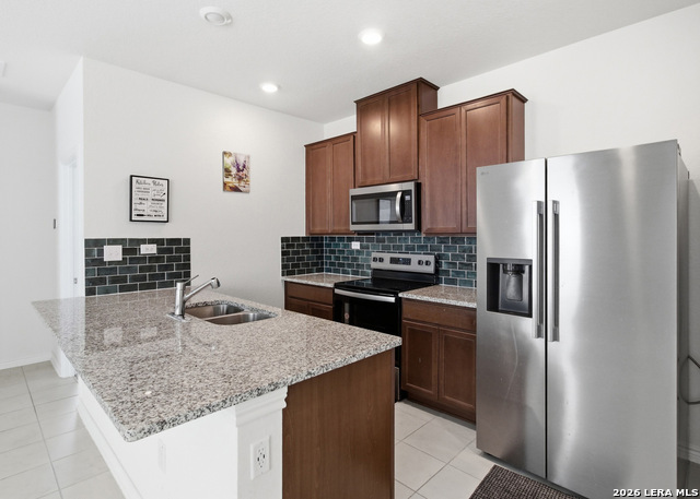 4731 Plaza Ctr Property Photo 6