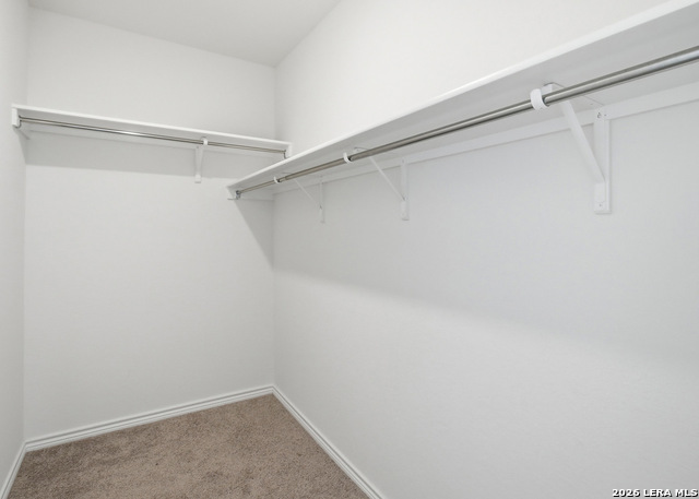 4731 Plaza Ctr Property Photo 12