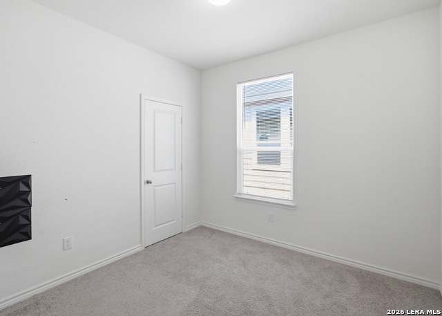 4731 Plaza Ctr Property Photo 14
