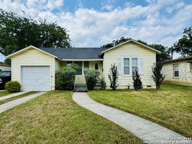 211 Leming Dr Property Photo 1