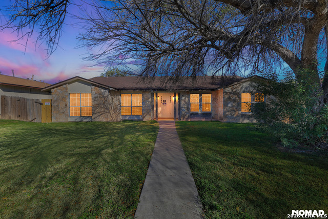 7203/7205 Timbercreek Property Photo 1