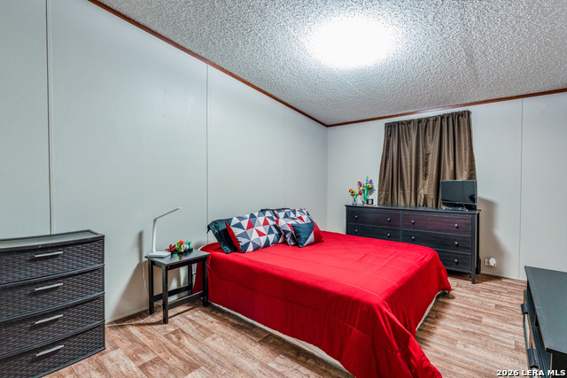 1824 Live Oak Property Photo 12