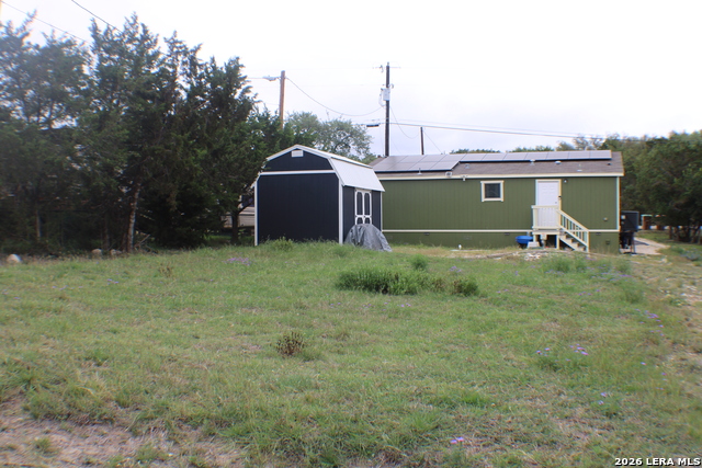 1824 Live Oak Property Photo 16