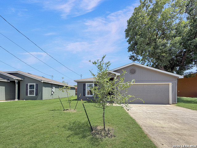 747 Rice Rd Property Photo 1