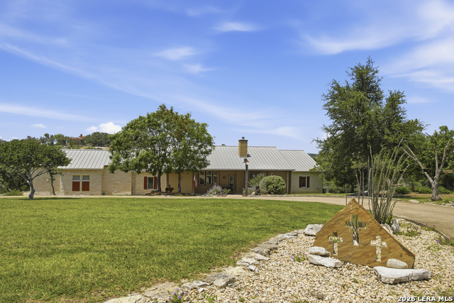 165 Settlers Property Photo 6