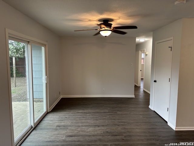 7211 Westglade Dr Property Photo 4