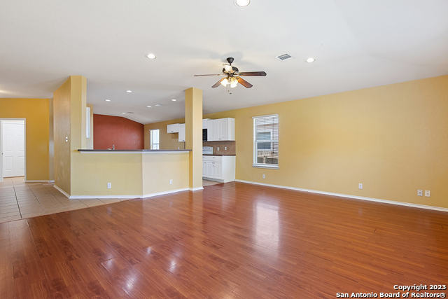 9179 Everton Property Photo 3