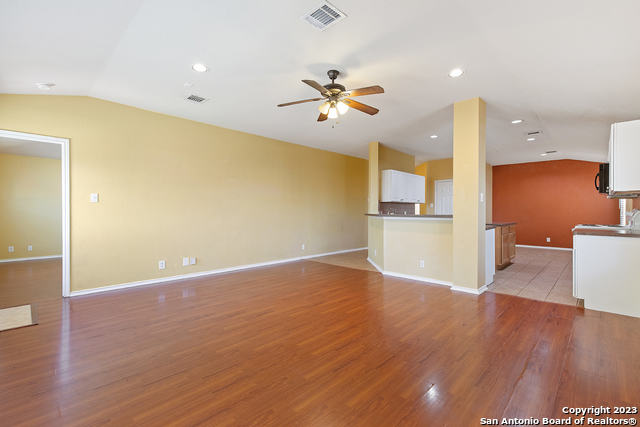 9179 Everton Property Photo 4