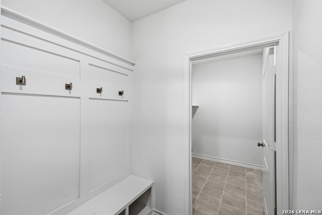 12433 Dime Box Property Photo 13