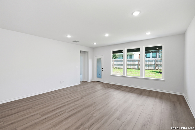 12433 Dime Box Property Photo 23