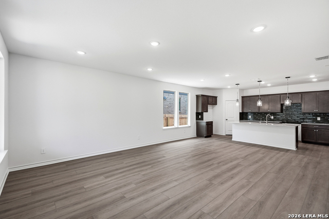 12433 Dime Box Property Photo 25