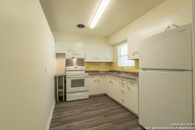 131 Brettonwood Dr Property Photo 6
