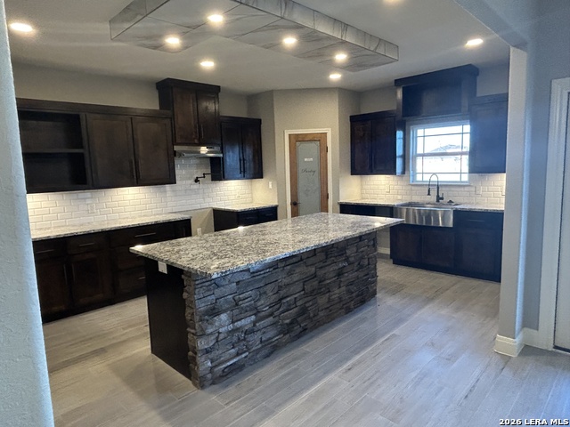 108 Estates Property Photo 6