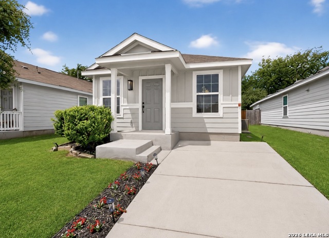 7731 Nopalitos Cove Property Photo 1