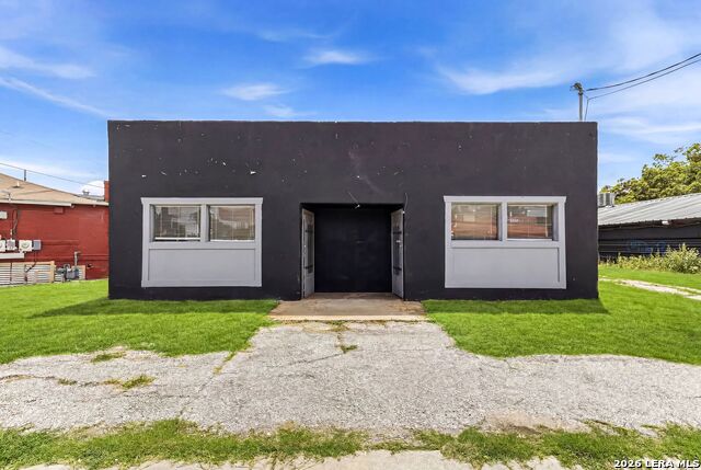 1904 Pleasanton Rd Property Photo 1