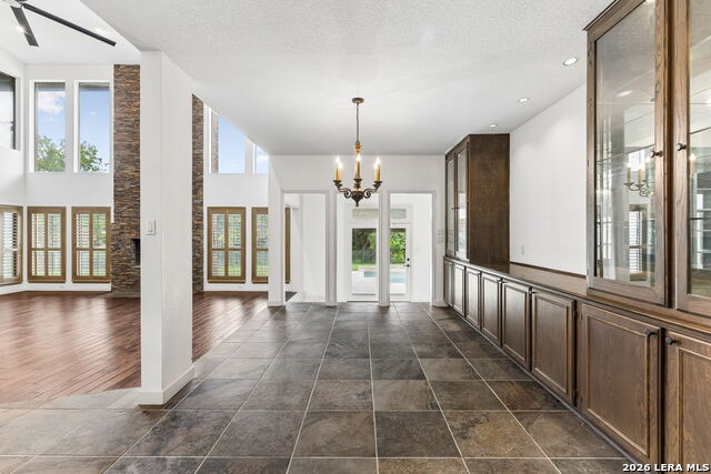 12603 Old Wick Rd Property Photo 8