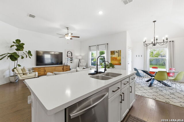 117 Dovetail Property Photo 7