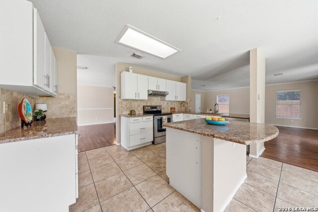 1644 Jasmine Property Photo 13
